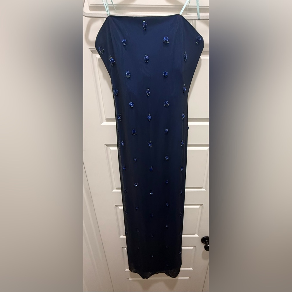 Vintage Papell Boutique. Strapless Floral Beaded Mesh Gown. Blue/Black. 6.